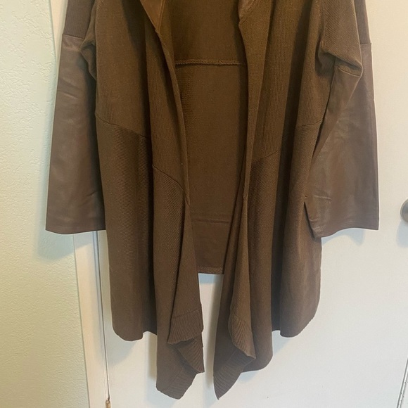 DG2 Diane Gilman Women’s Brown Long Hooded Fall Layering Cardigan Sweater Sz 2XL - Picture 3 of 6